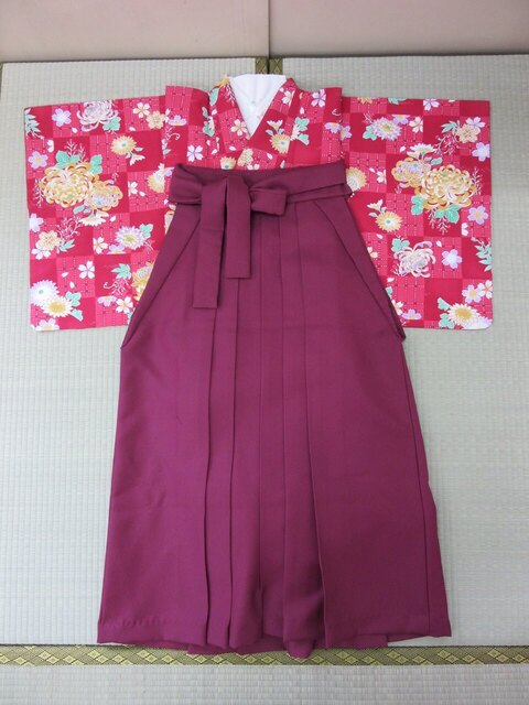 【東京】小学生の袴レンタル｜人気の色・柄・デザイン