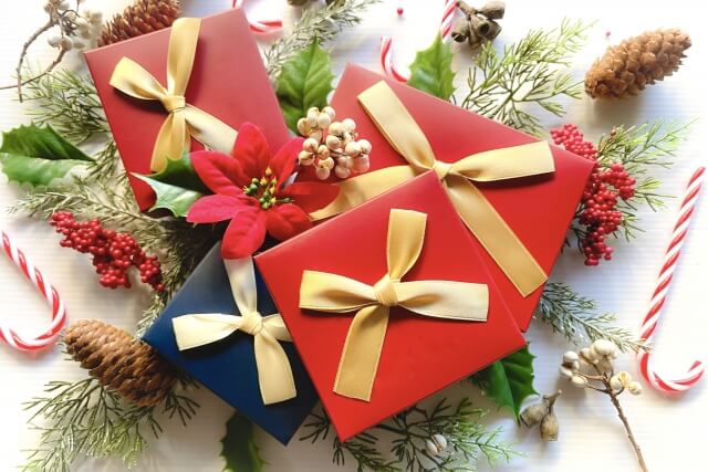 サンタコスプレにおすすめの小物