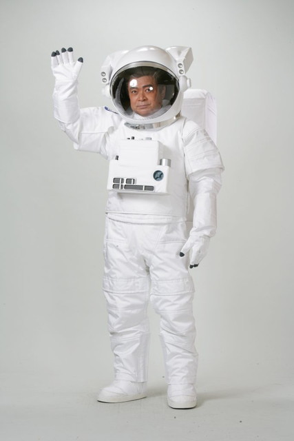 カテゴリーZの衣裳の画像